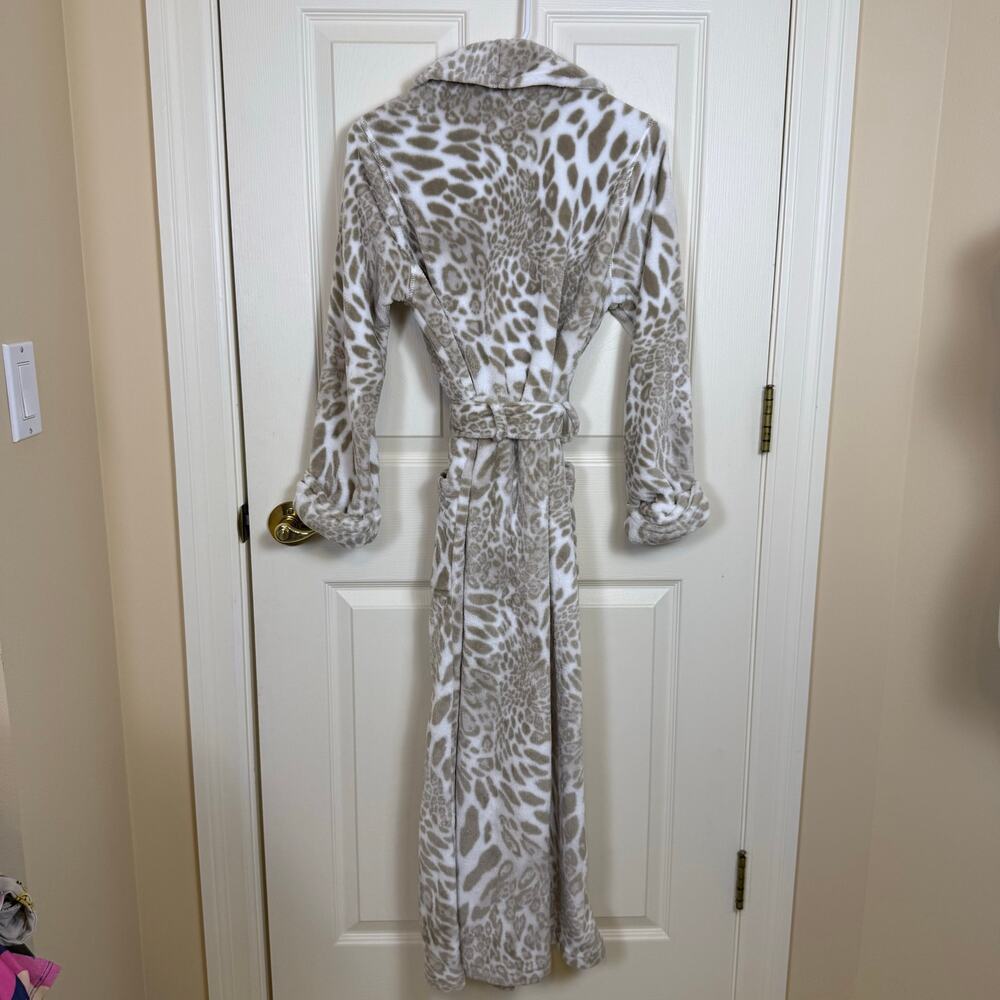 Natori Soft Plush Robe Tan Leopard NEW Size Small - Picture 4 of 6